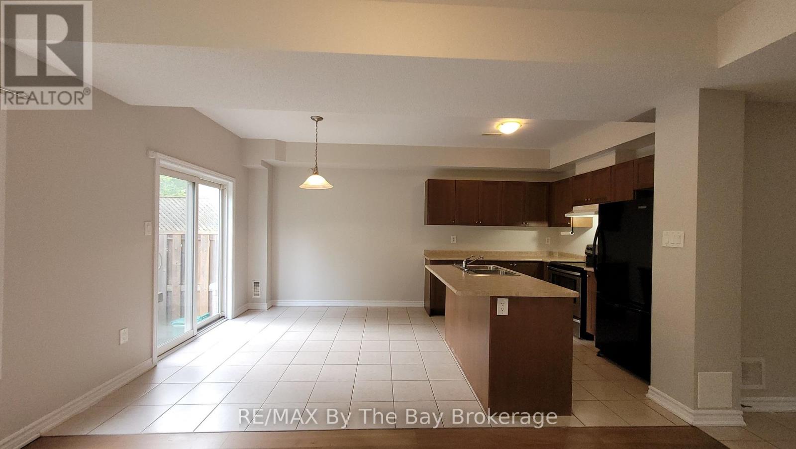 28 Arcadia Drive Property Photo 6
