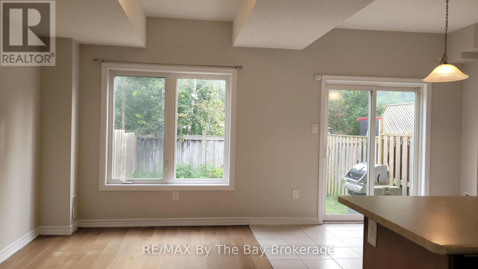 28 Arcadia Drive Property Photo 8