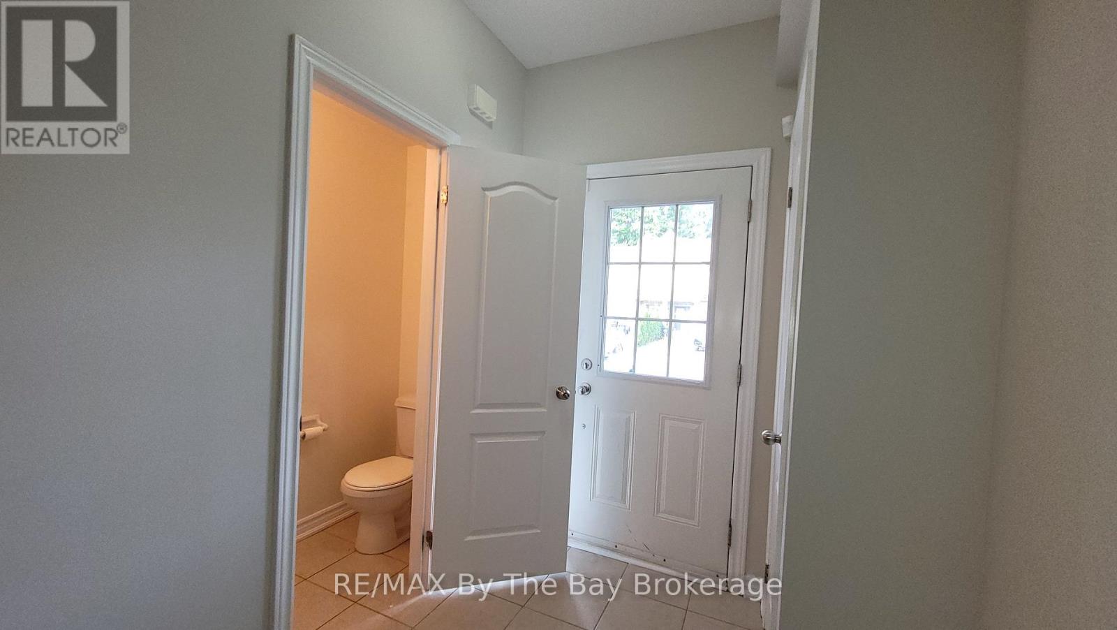 28 Arcadia Drive Property Photo 13