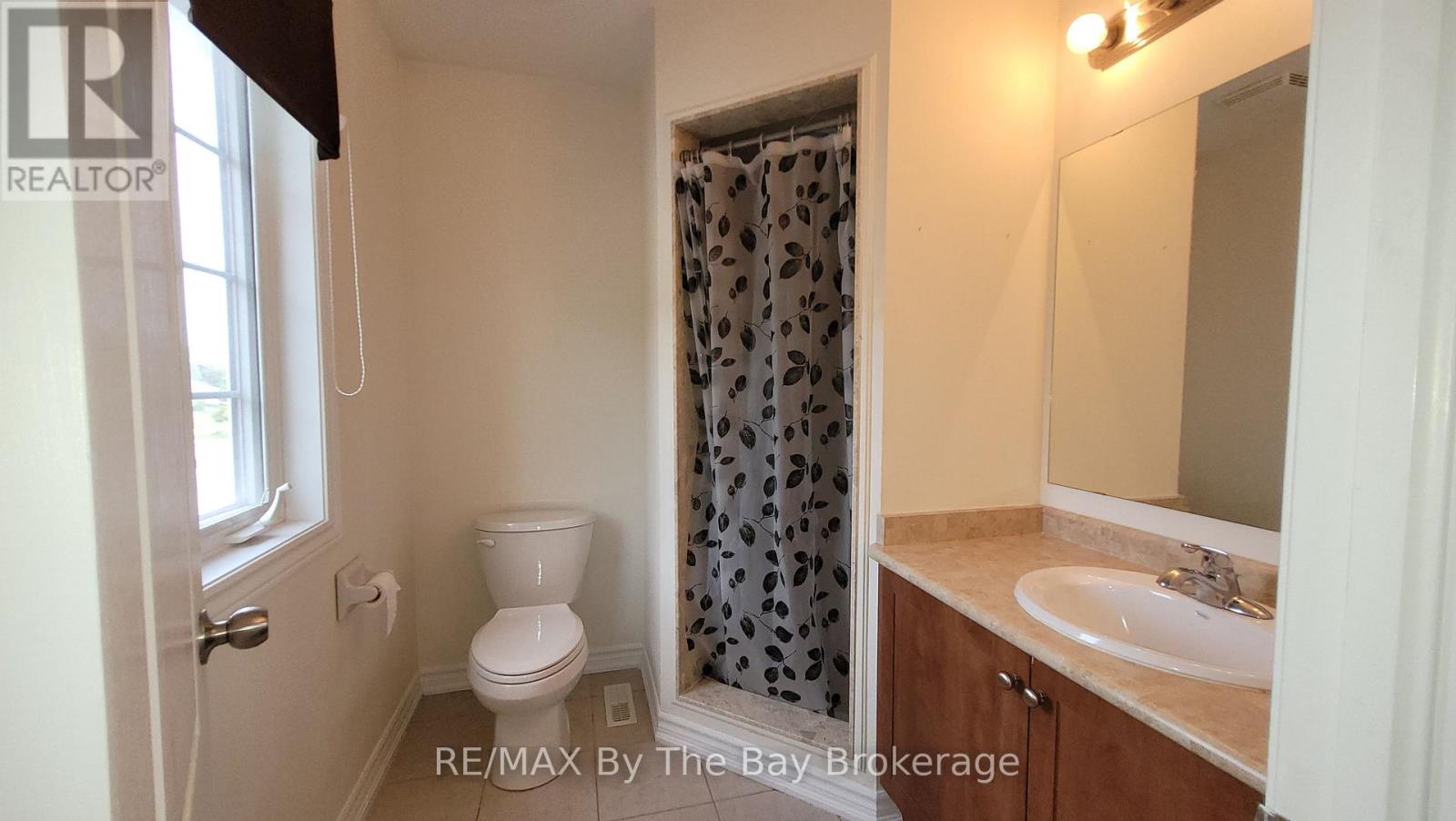 28 Arcadia Drive Property Photo 15