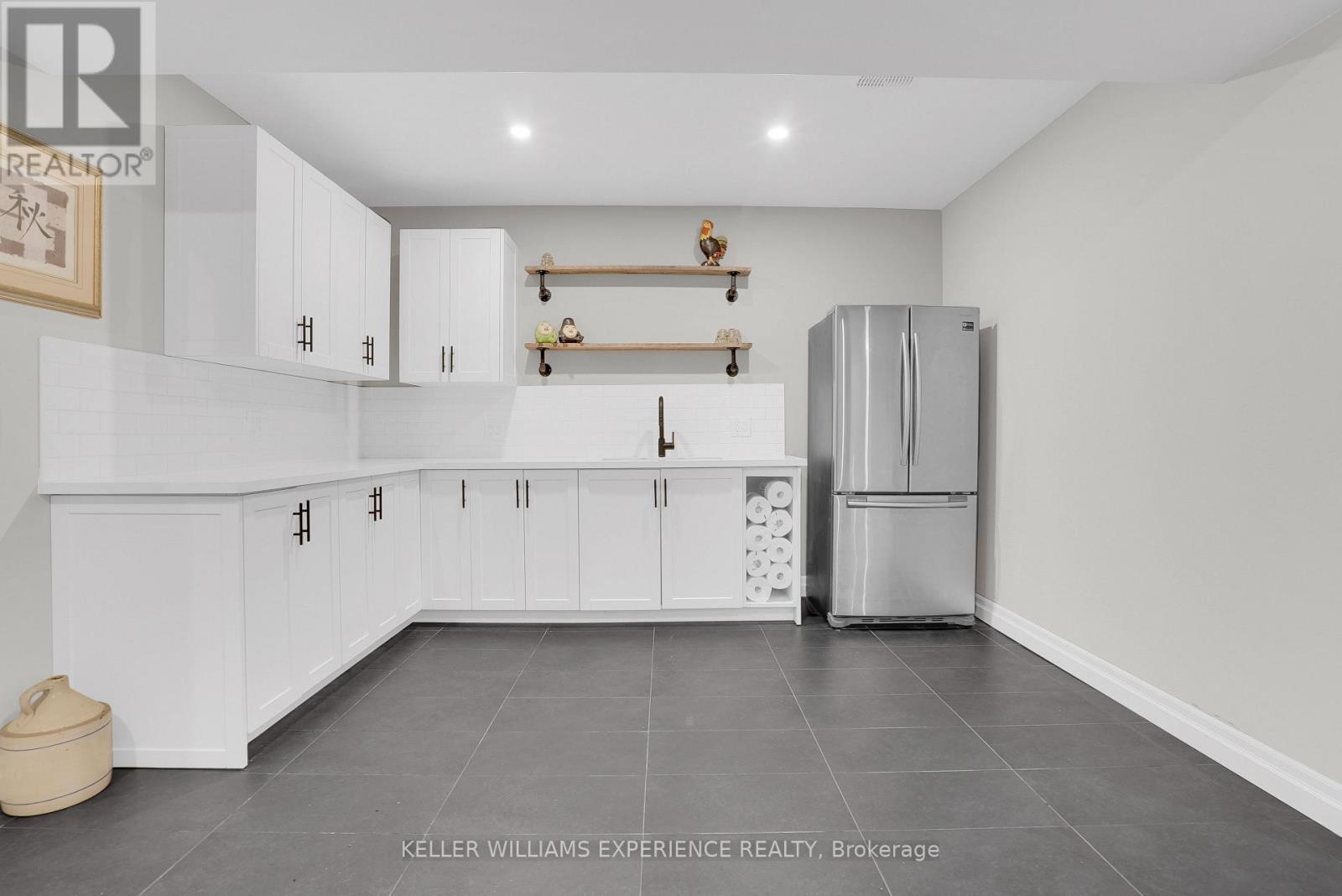 41 Heron Boulevard Property Photo 24