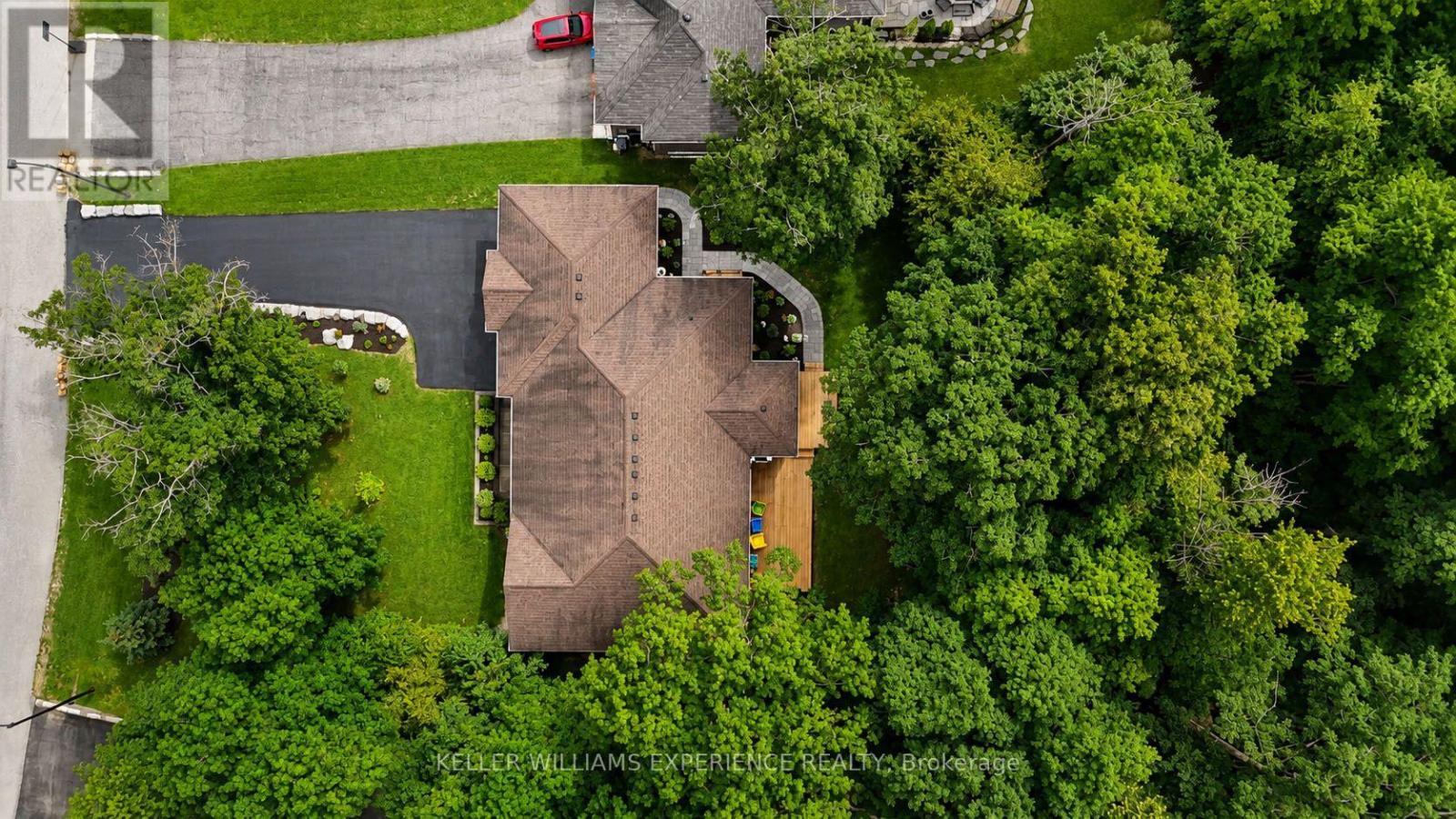 41 Heron Boulevard Property Photo 32