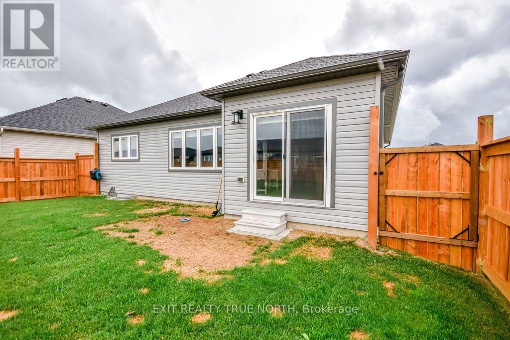 51 Harold Avenue Property Photo 24