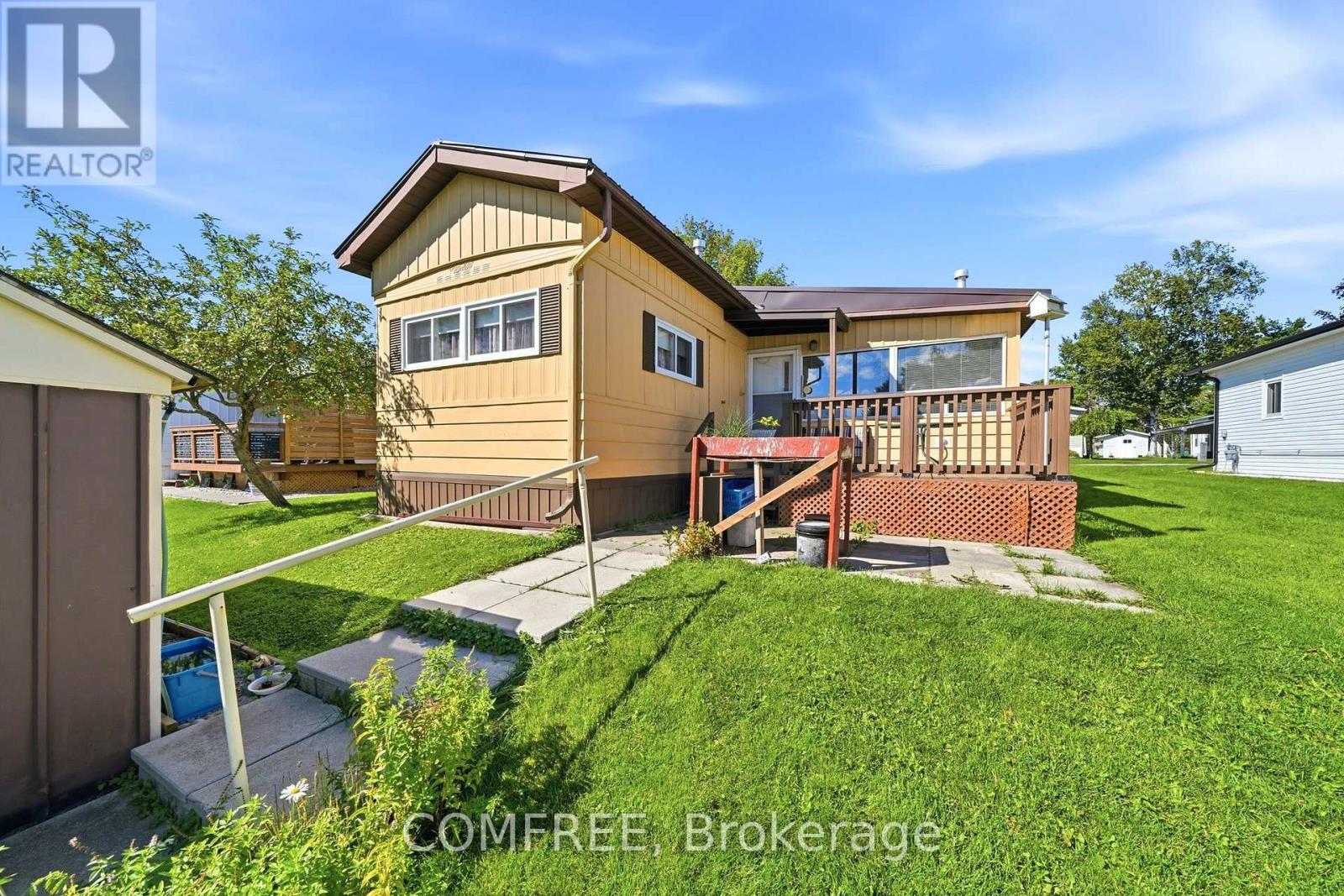 83 Cameron Drive Property Photo 2