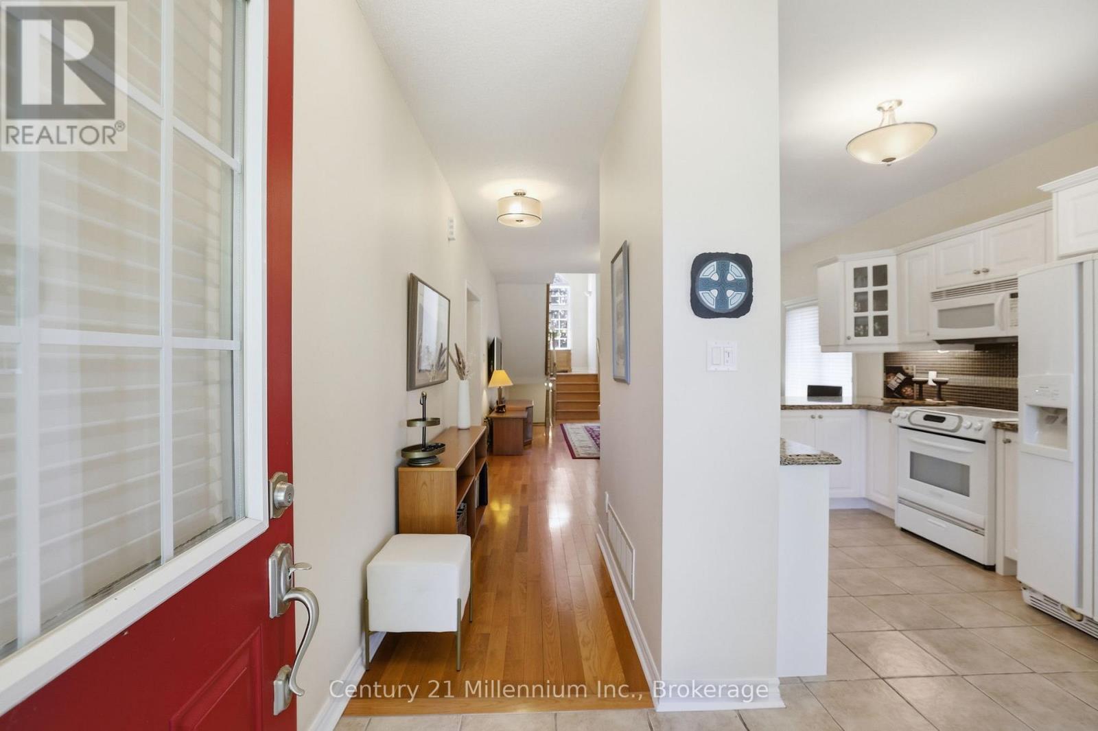 18 Thomas Drive Property Photo 5