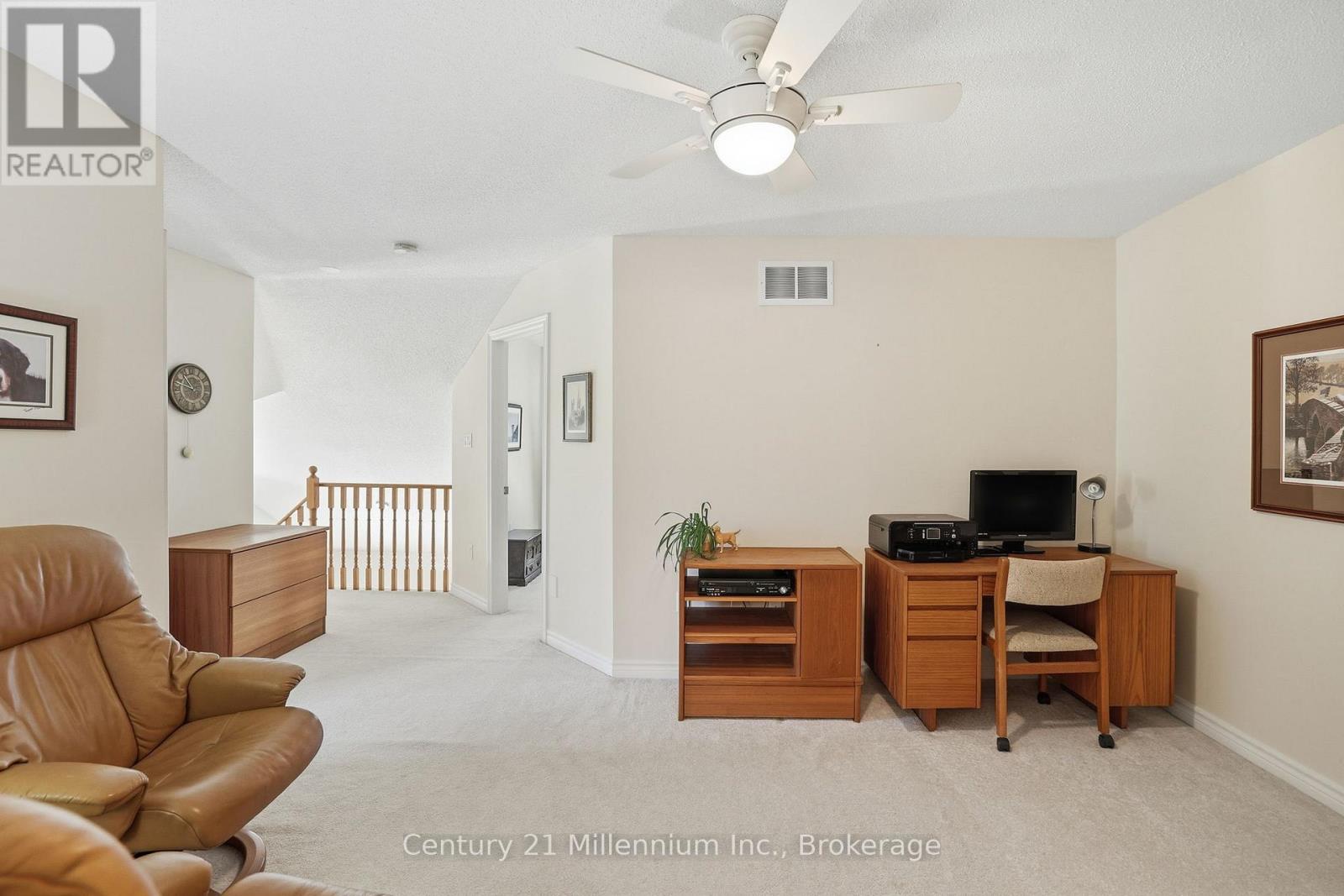 18 Thomas Drive Property Photo 29