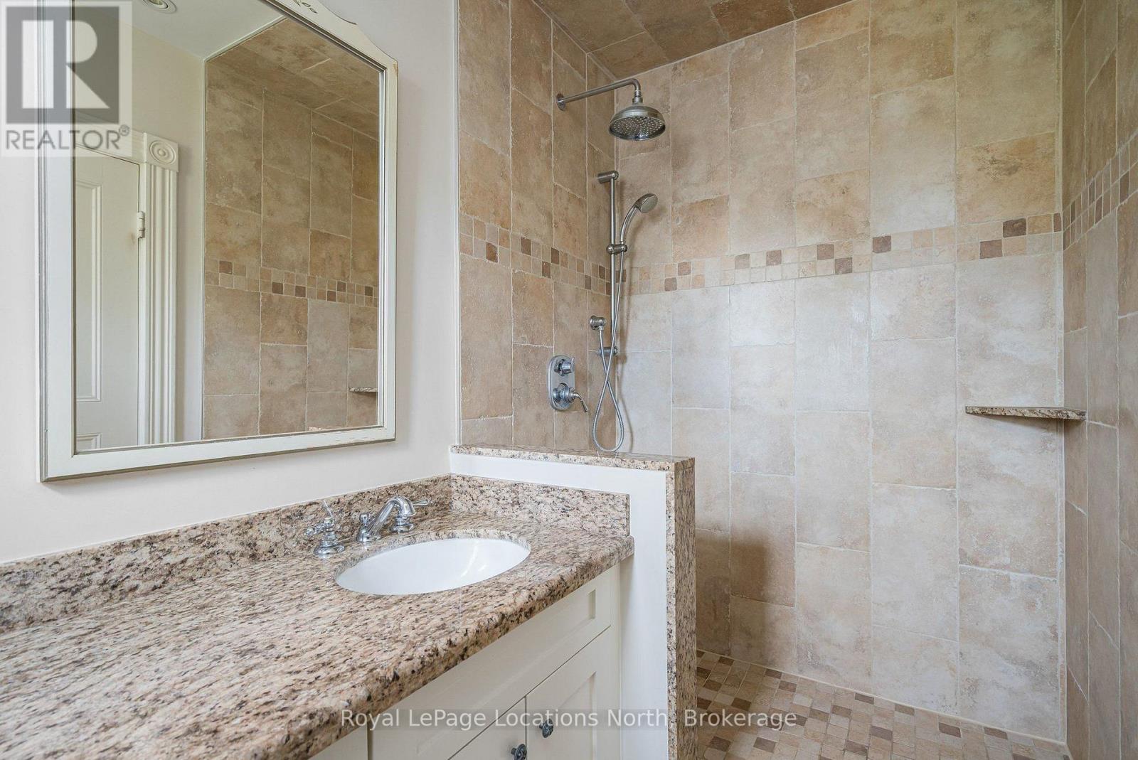 291 Third Street Property Photo 35