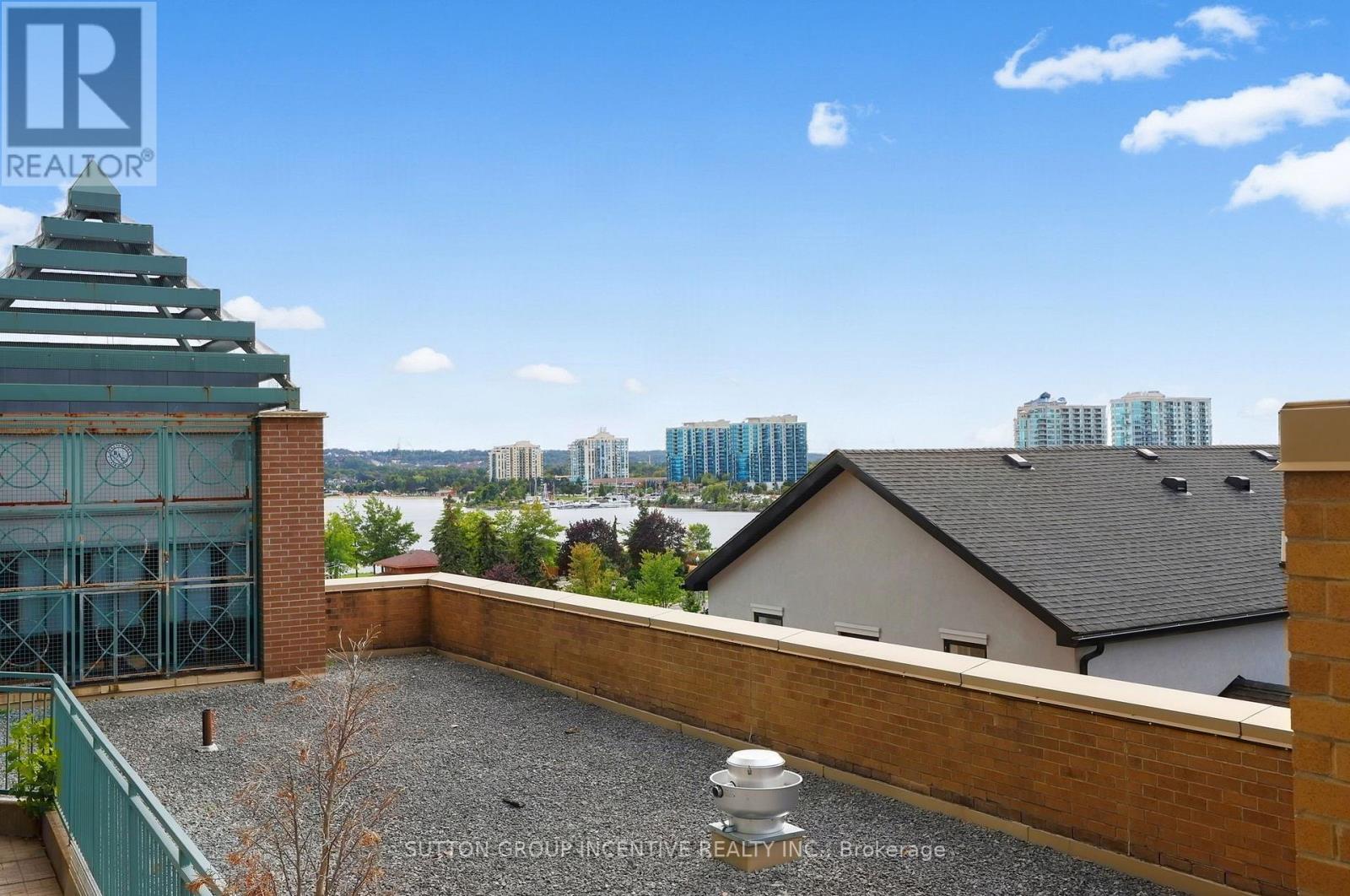304 - 140 Dunlop Street E Property Photo 24