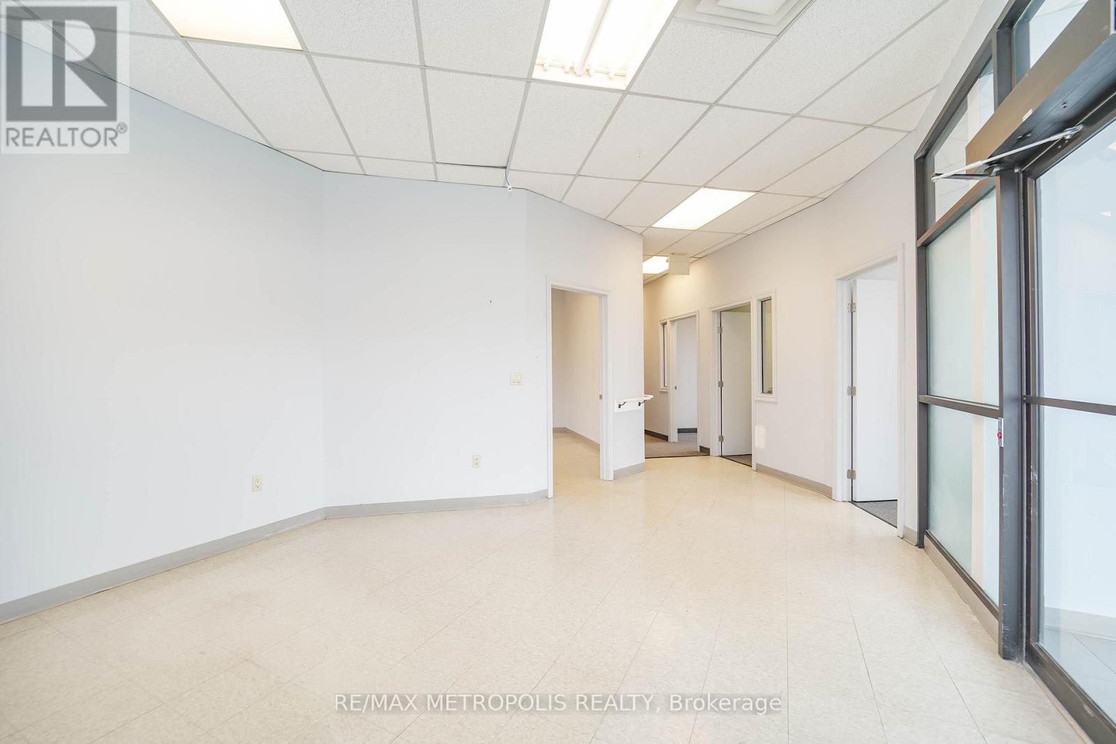 S13811780 Property Photo 8