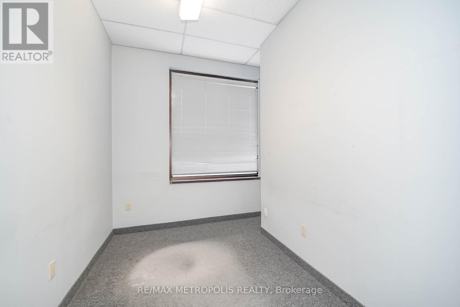 S13811780 Property Photo 21