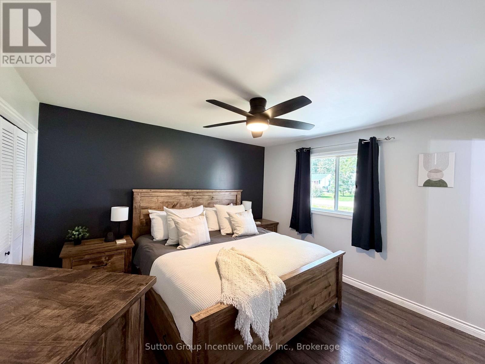 9 George Street Property Photo 26