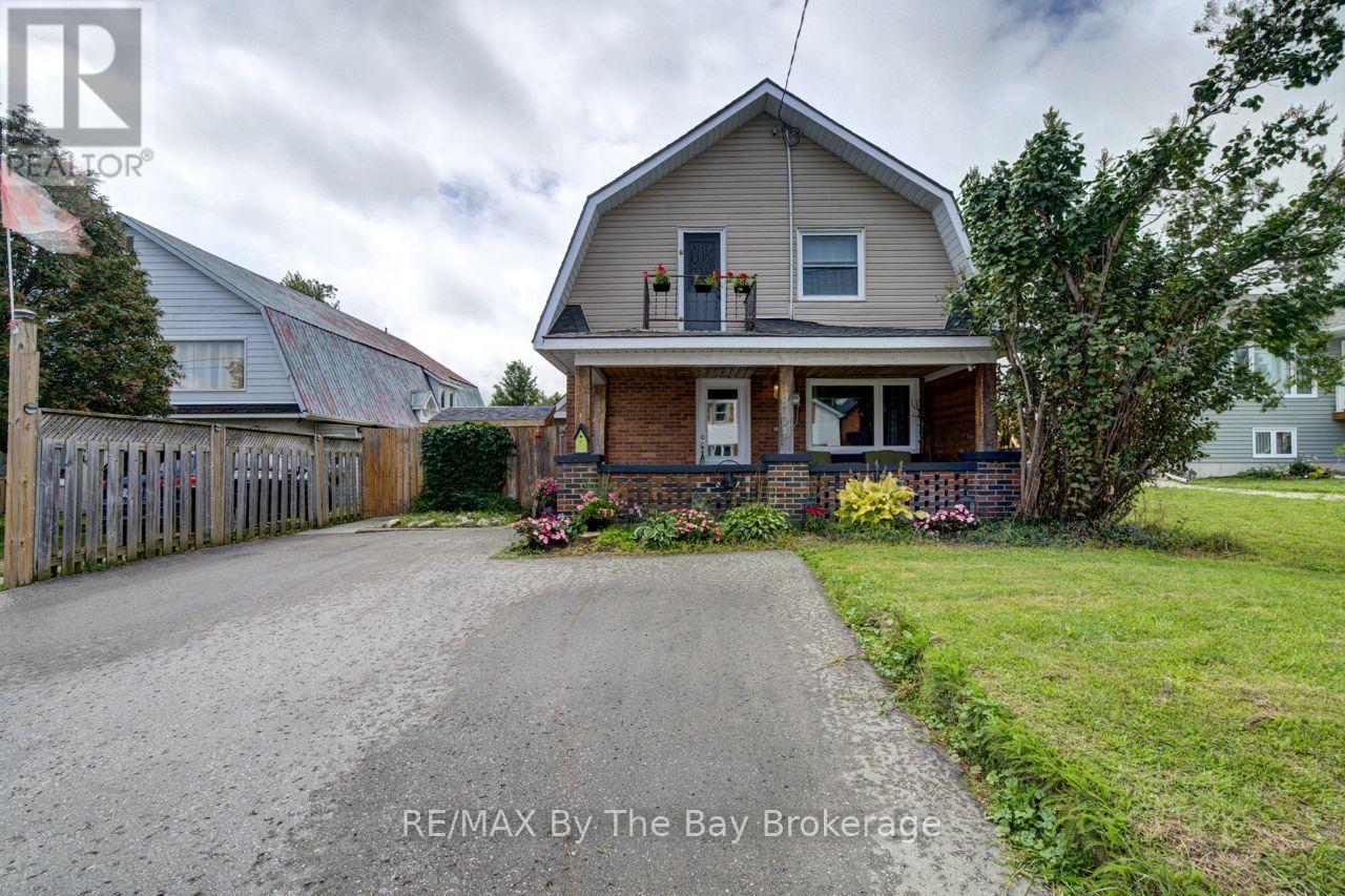 794116 Grey Rd 124 Road Property Photo 2