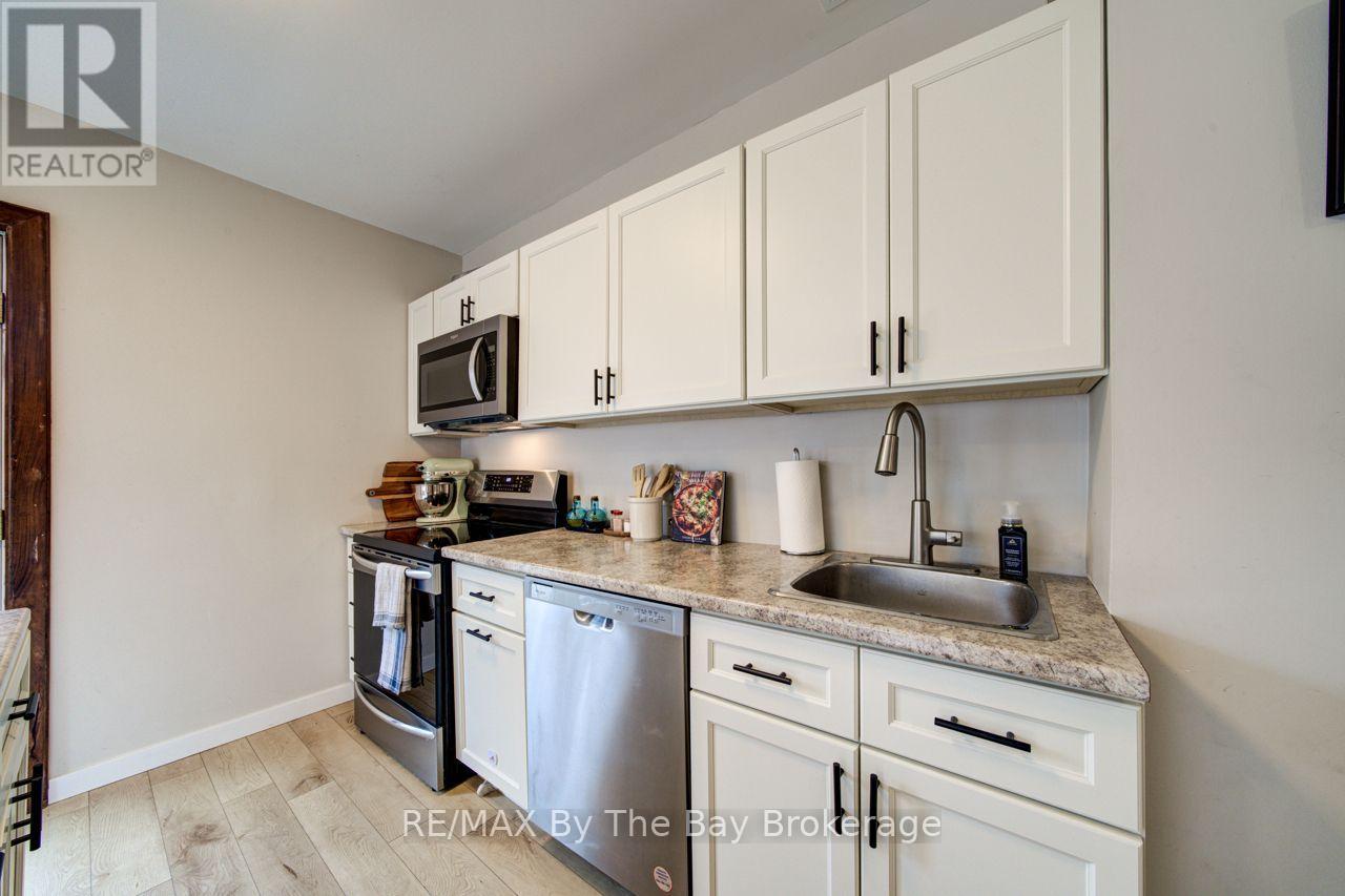 794116 Grey Rd 124 Road Property Photo 8