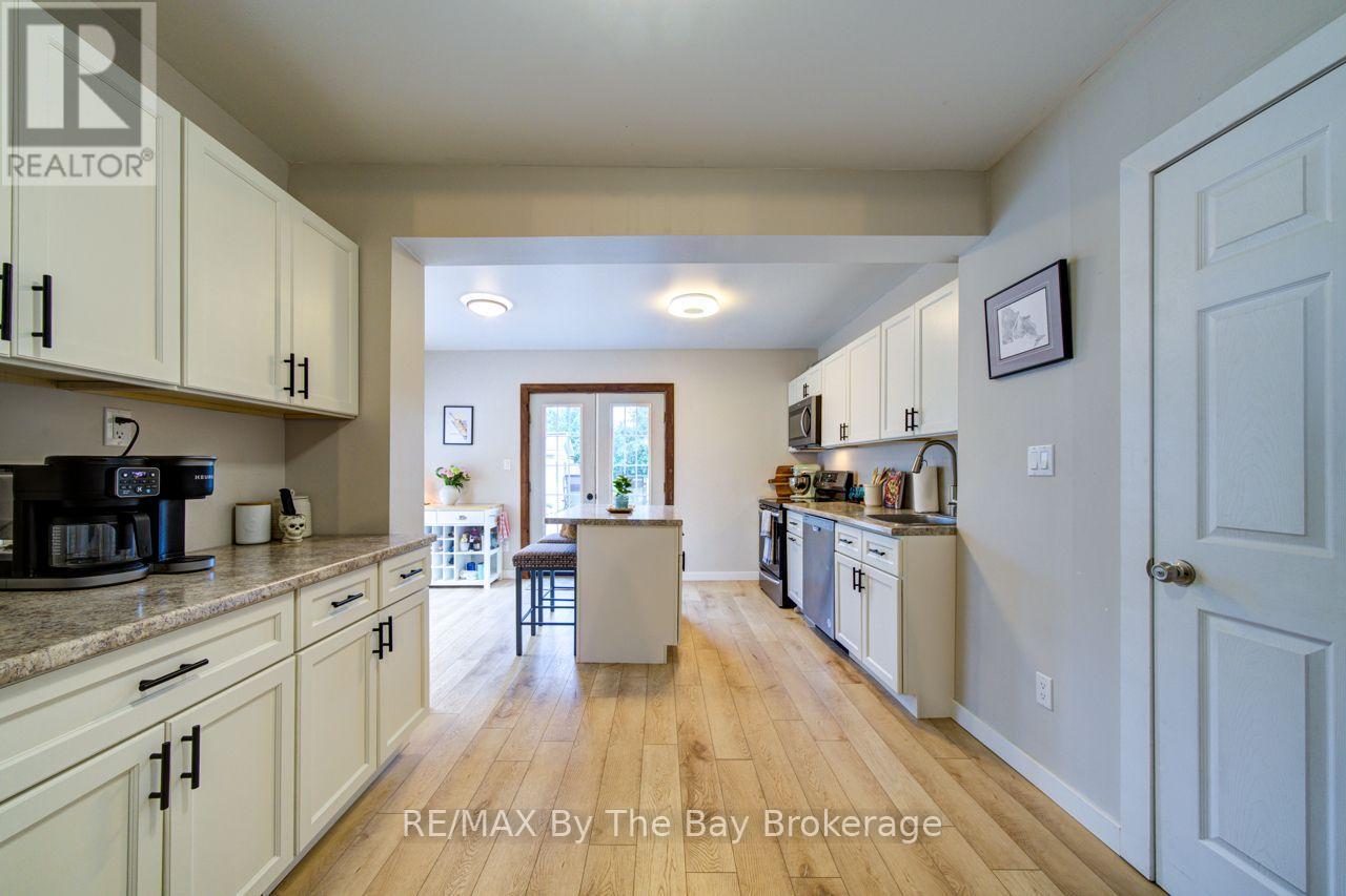 794116 Grey Rd 124 Road Property Photo 12