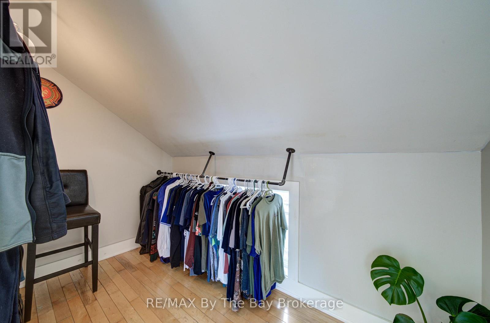 794116 Grey Rd 124 Road Property Photo 30