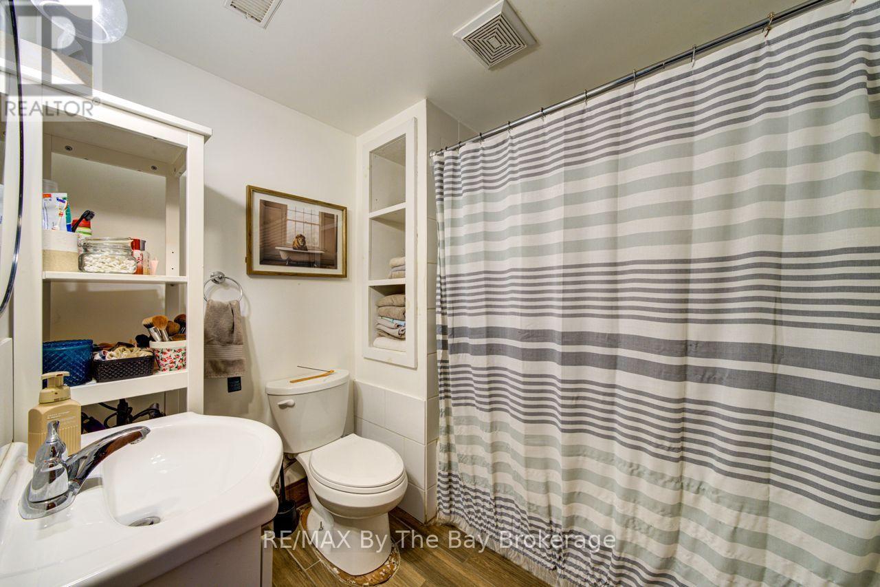 794116 Grey Rd 124 Road Property Photo 31