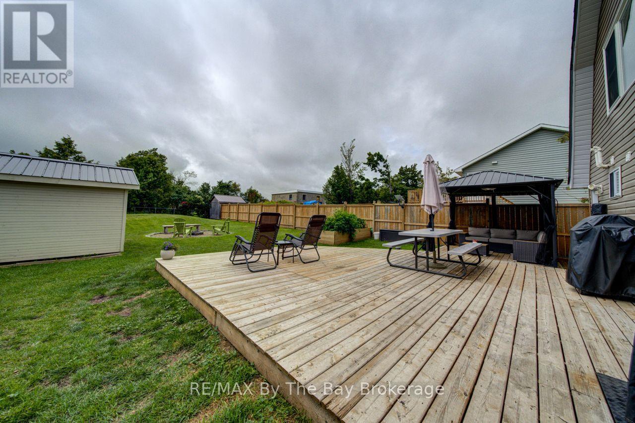 794116 Grey Rd 124 Road Property Photo 33