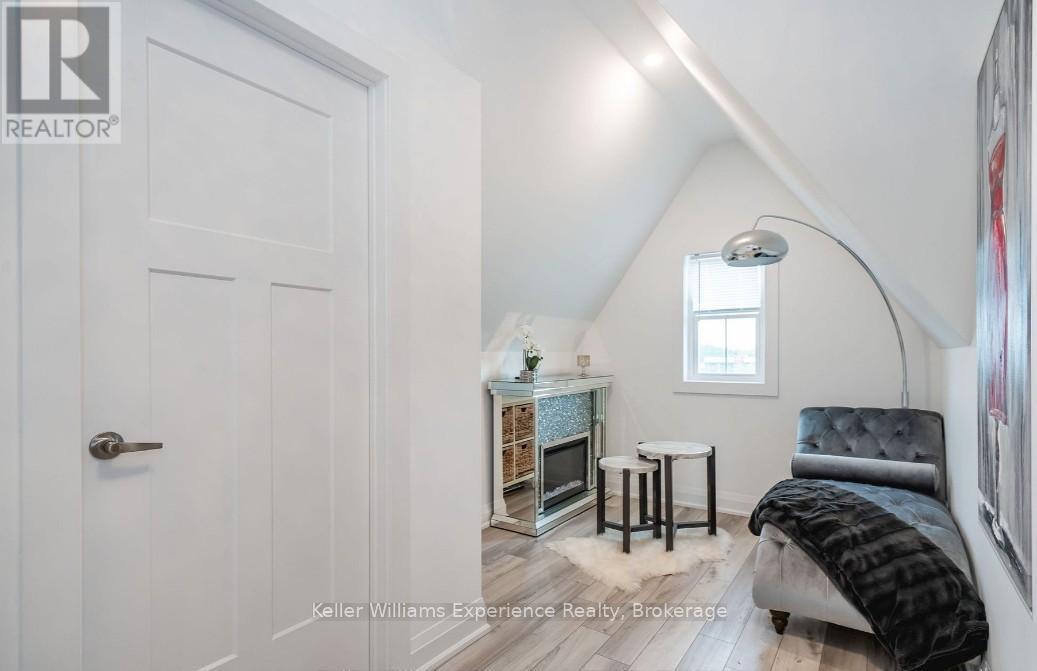 30 Samantha Lane Property Photo 12