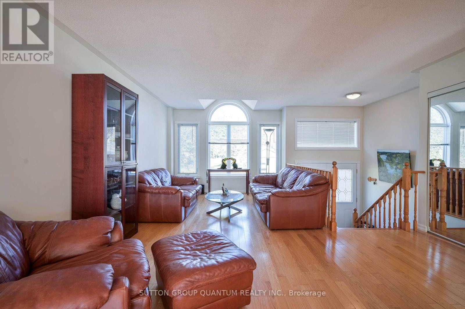 12 Langevin Drive Property Photo 15