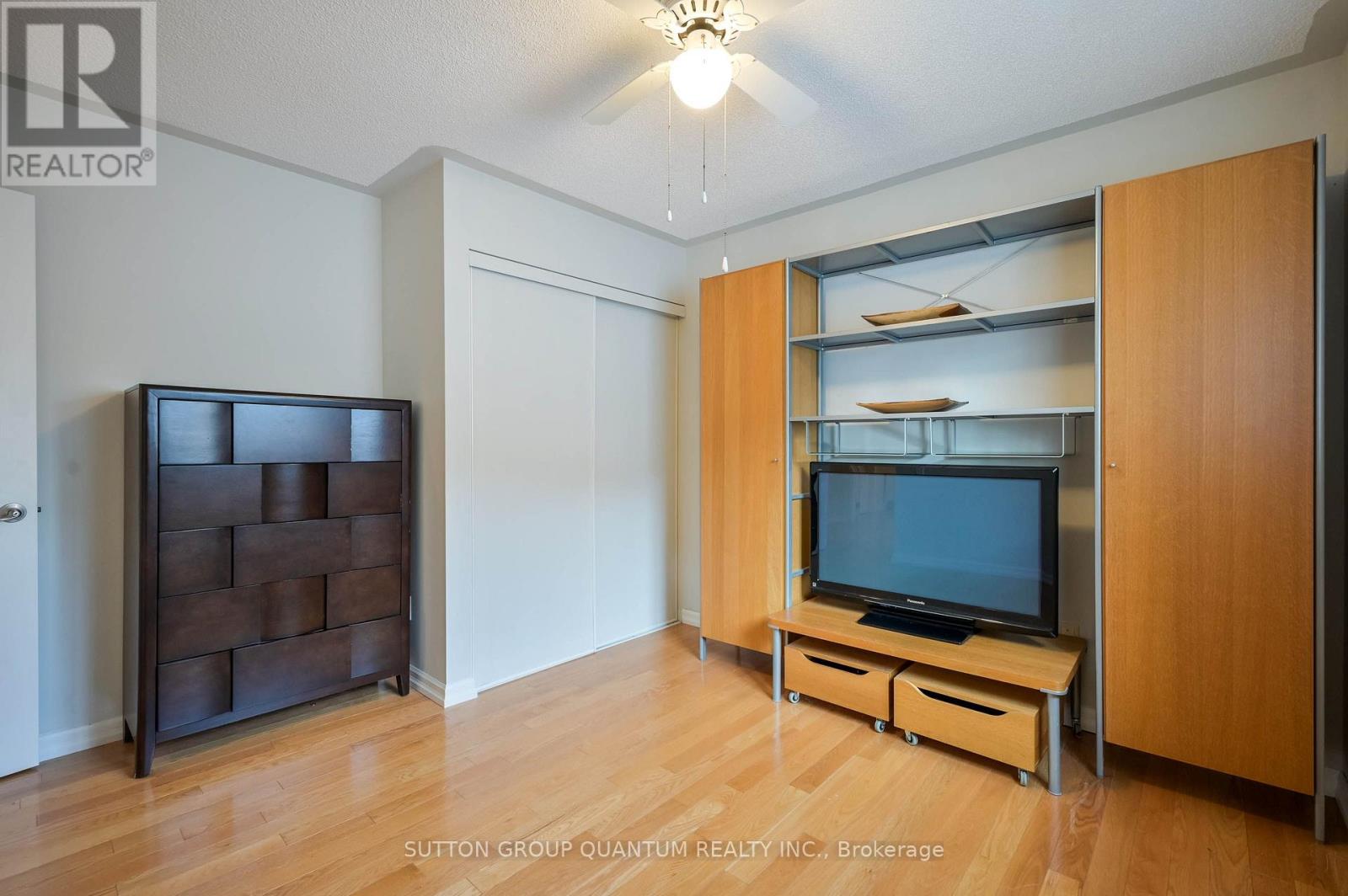 12 Langevin Drive Property Photo 26