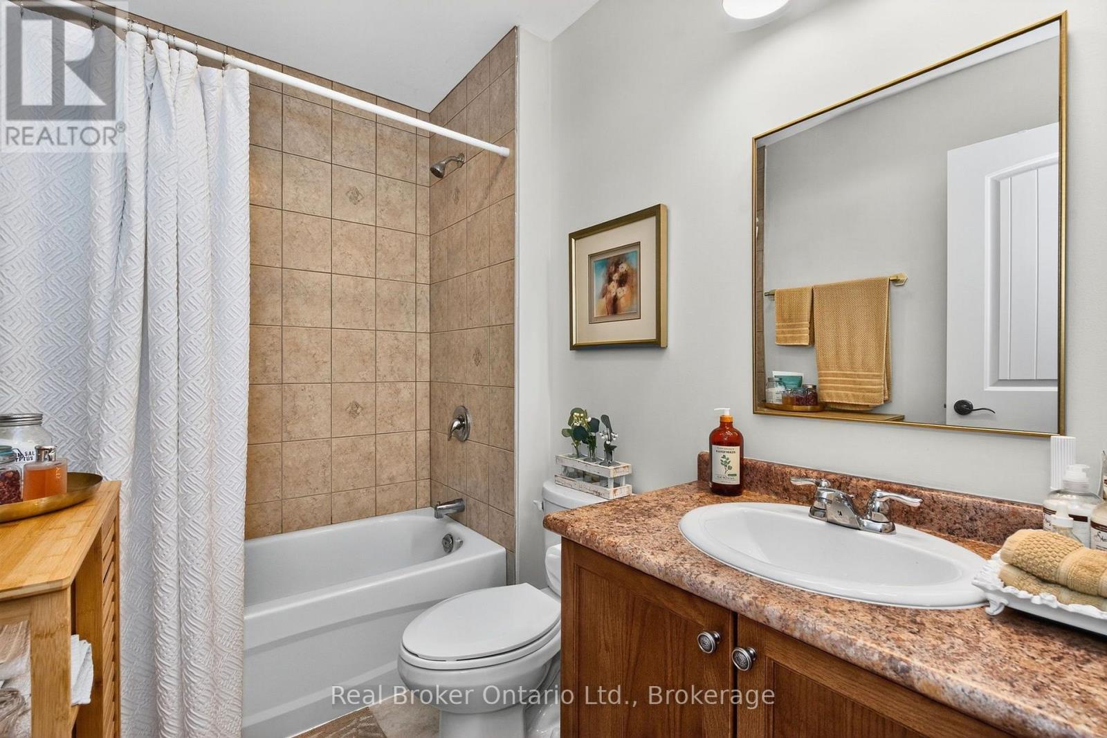 438 Shewfelt Crescent Property Photo 17