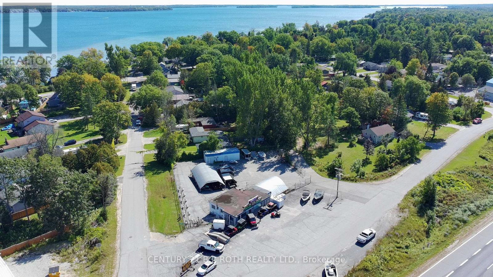 3363 Buena Vista Drive Property Photo 3