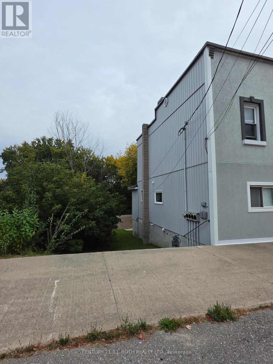 757 Fourth Avenue Property Photo 4