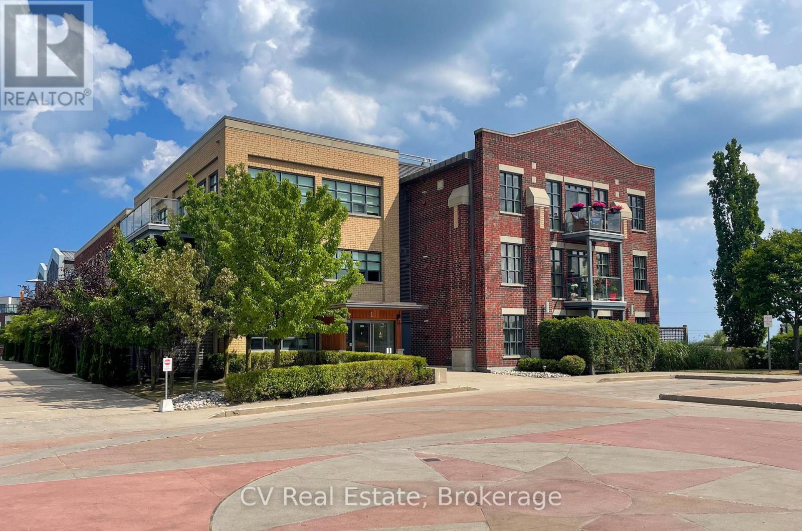303 - 1 Shipyard Lane Property Photo 1