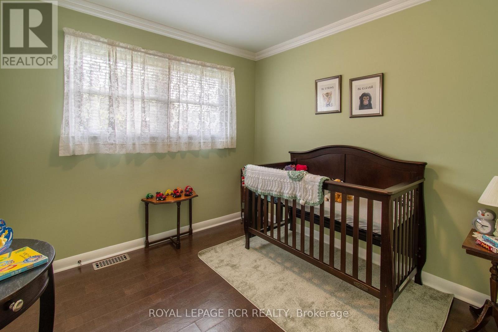 18 Oak Street Property Photo 9