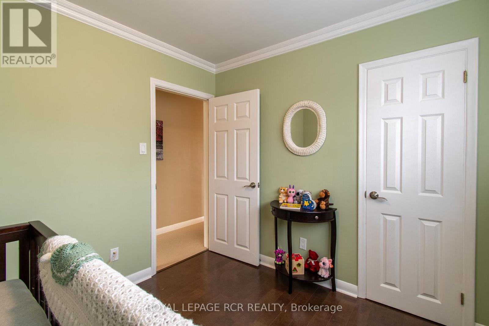 18 Oak Street Property Photo 10