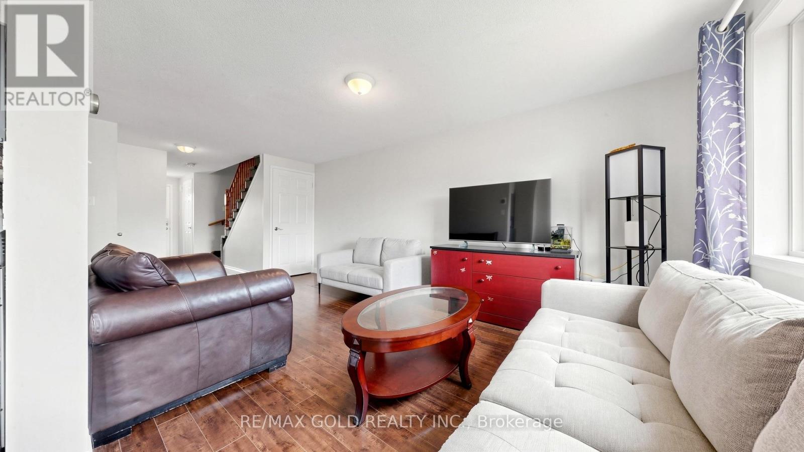 29 Srigley Street Property Photo 8