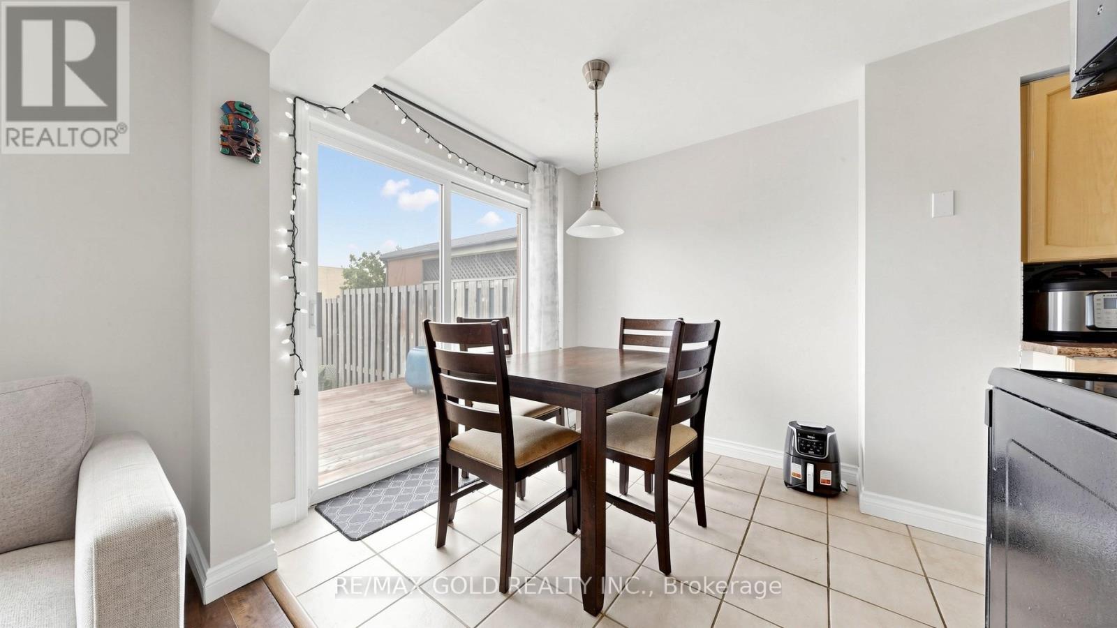 29 Srigley Street Property Photo 11