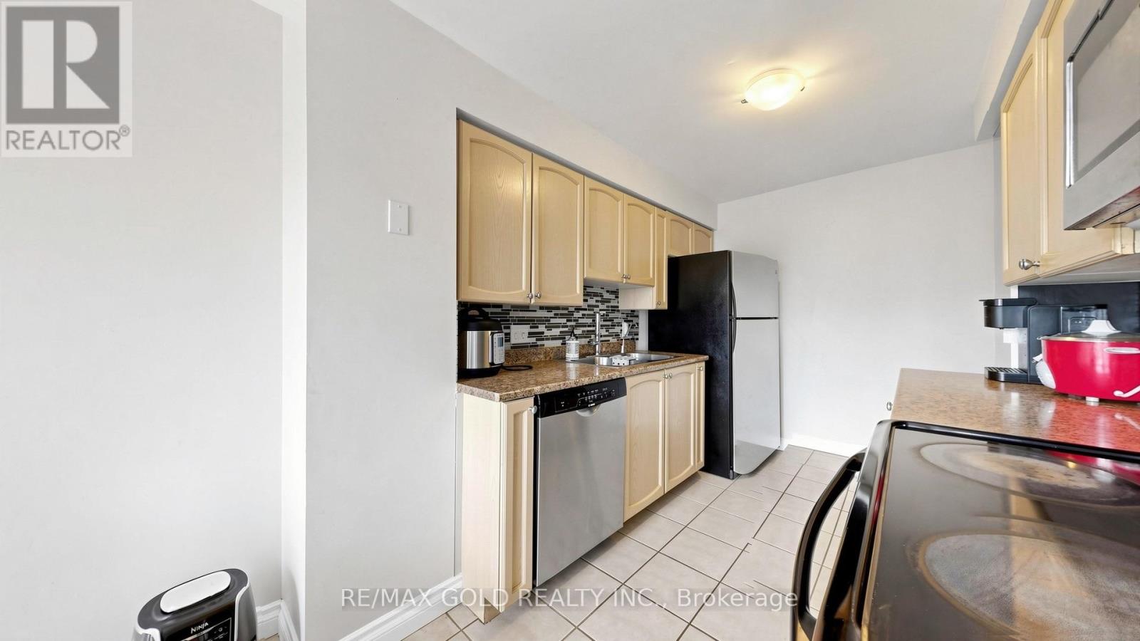 29 Srigley Street Property Photo 15