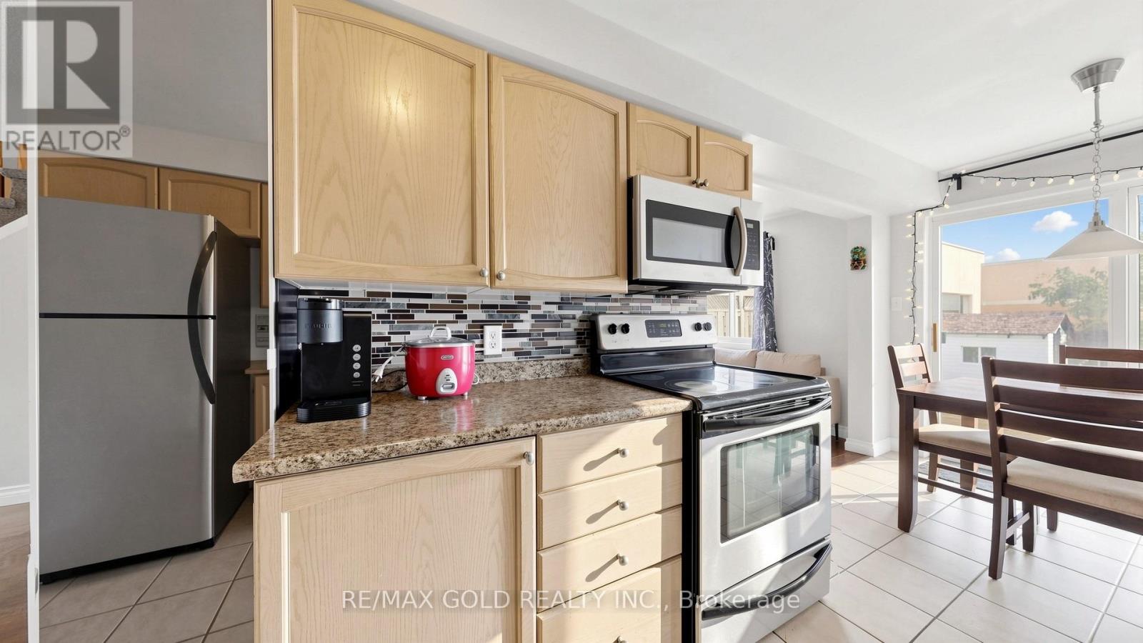 29 Srigley Street Property Photo 16
