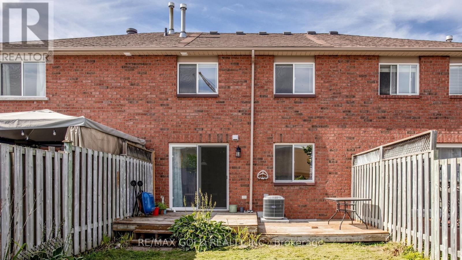 29 Srigley Street Property Photo 39