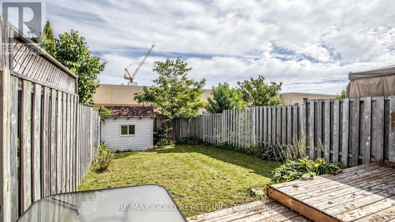 29 Srigley Street Property Photo 48