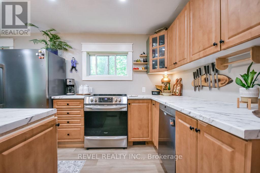 3267 Albany Street Property Photo 13