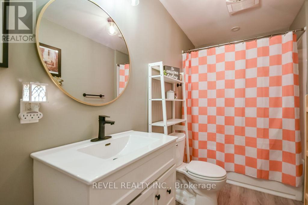 3267 Albany Street Property Photo 31