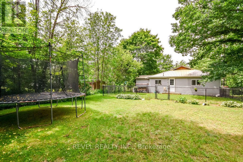 3267 Albany Street Property Photo 39