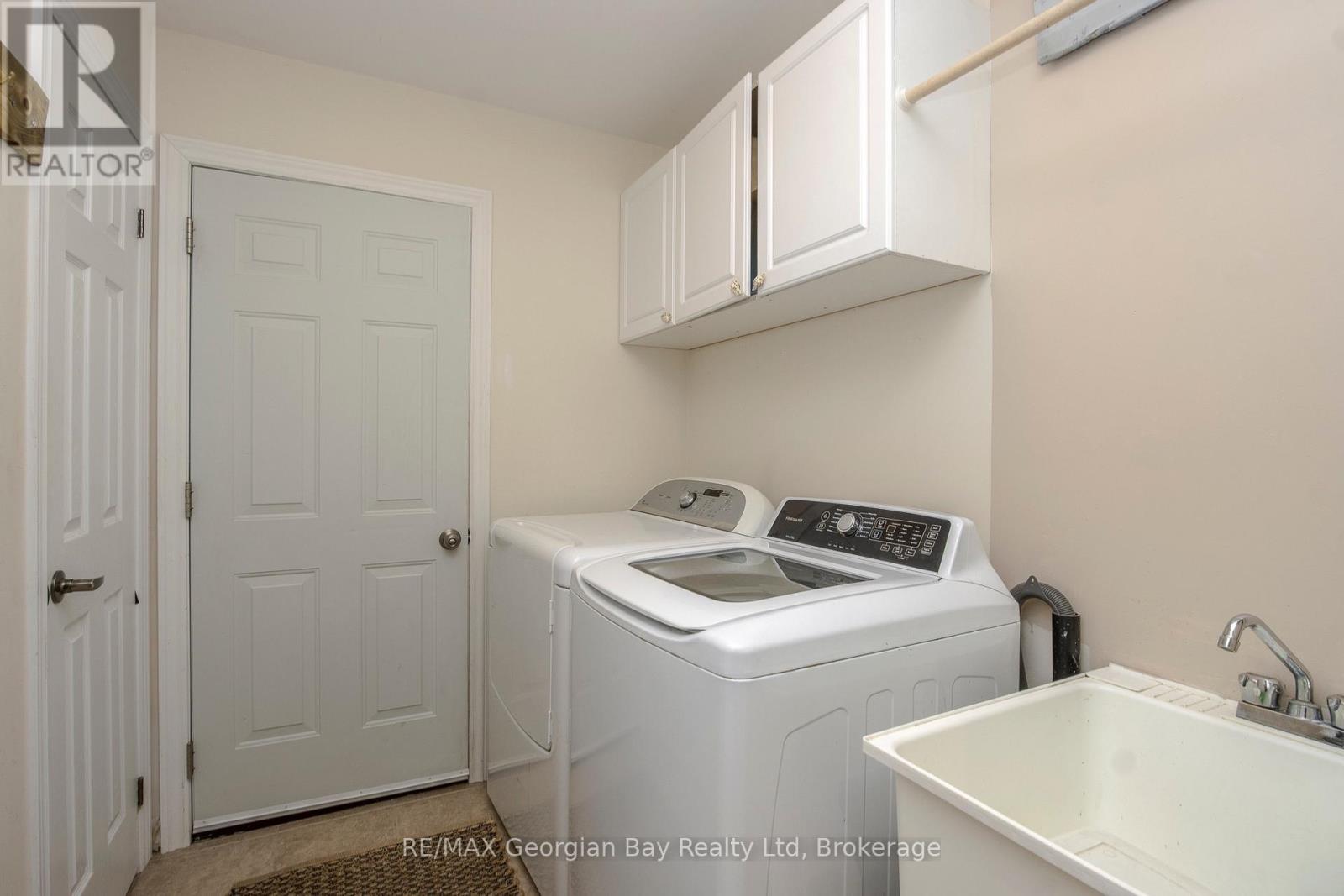 68 Riverwalk Place Property Photo 31