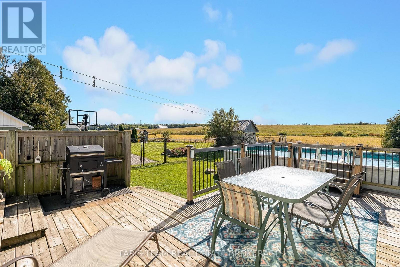 1346 Penetanguishene Road Property Photo 28