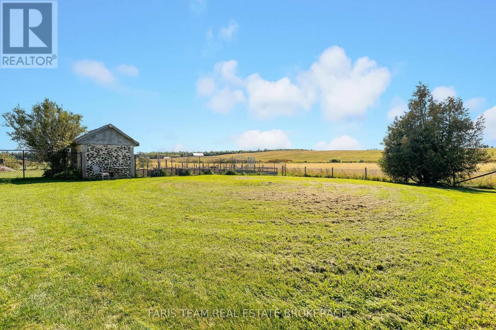 1346 Penetanguishene Road Property Photo 31