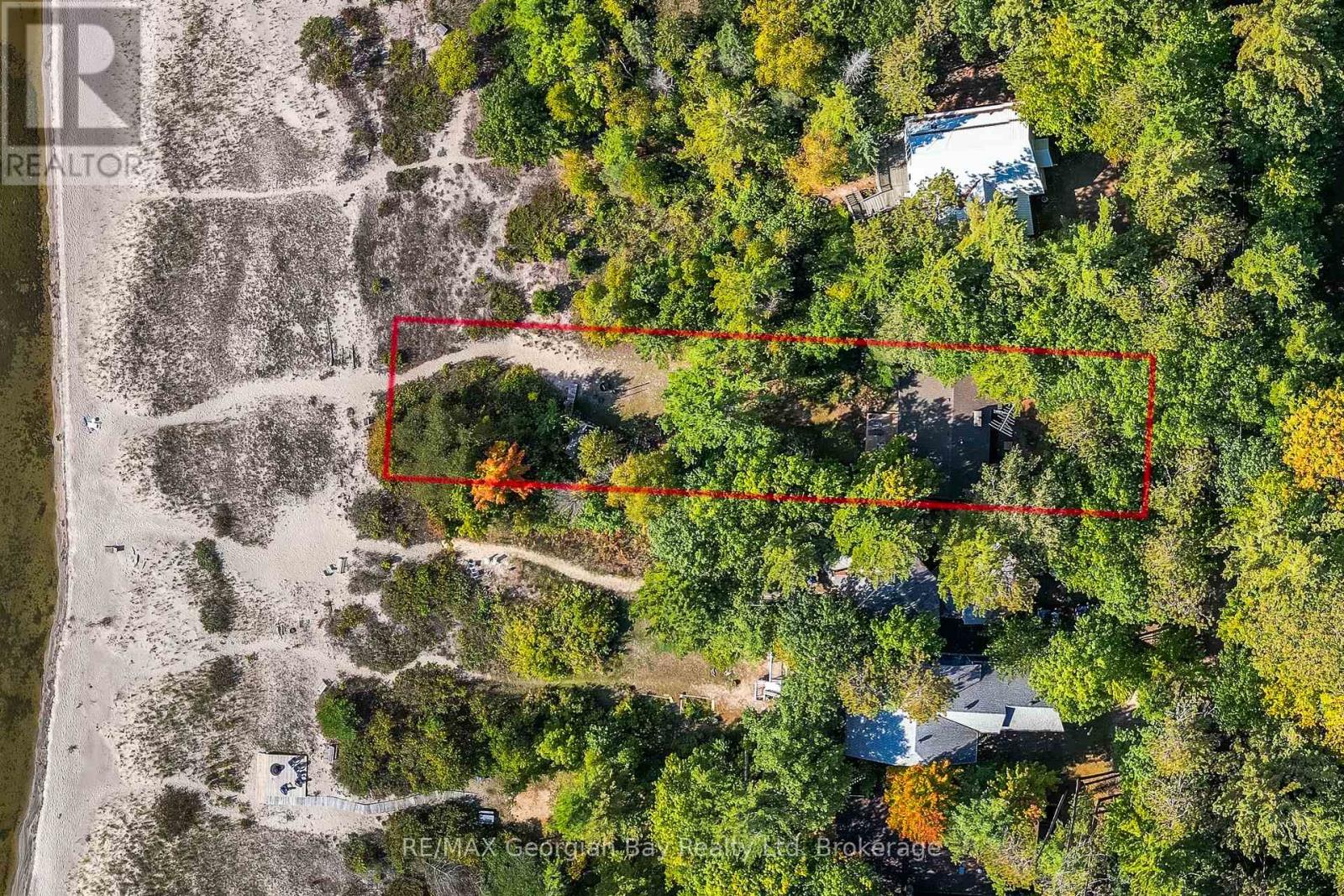 100 Nottawaga Drive Property Photo 3