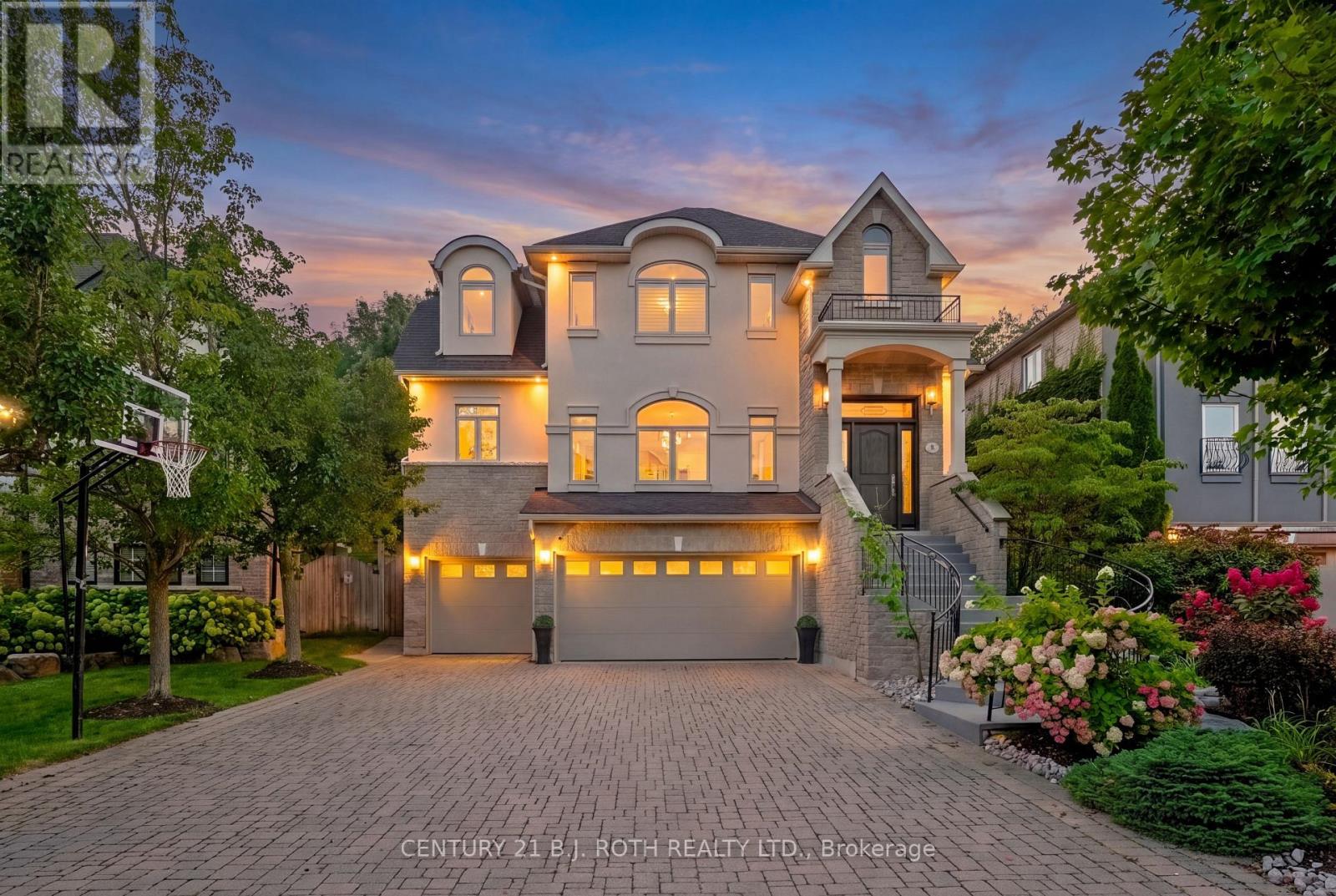 6 Orsi Court Property Photo 1