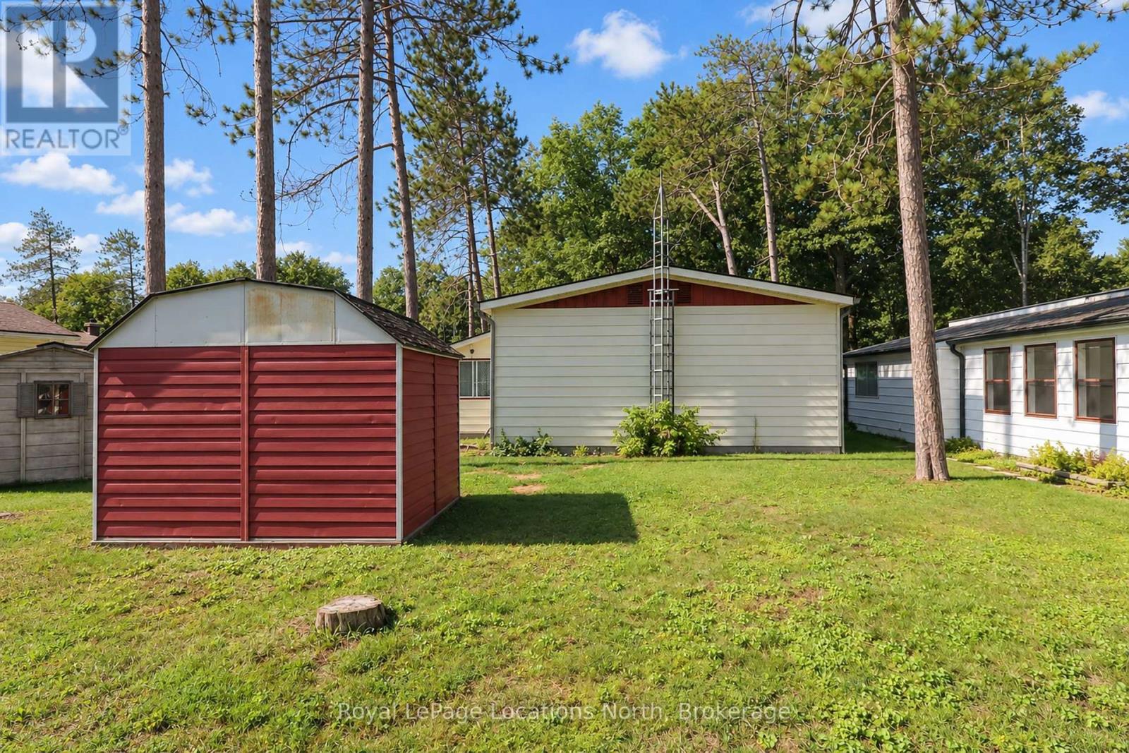 16 Sinclair Avenue S Property Photo 31