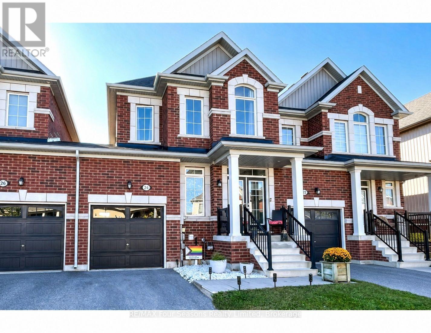 24 BARFOOT STREET Property Photo 1