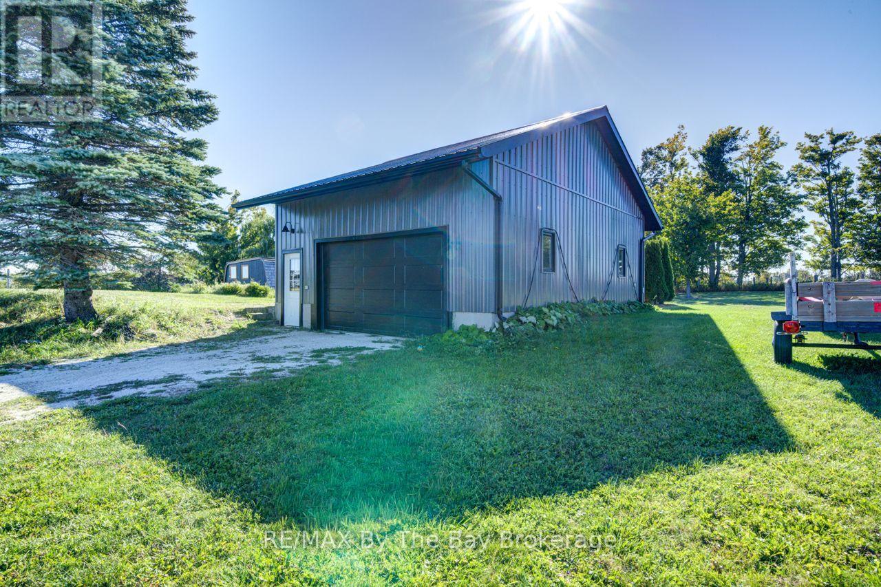 2574 Fairgrounds Road S Property Photo 31