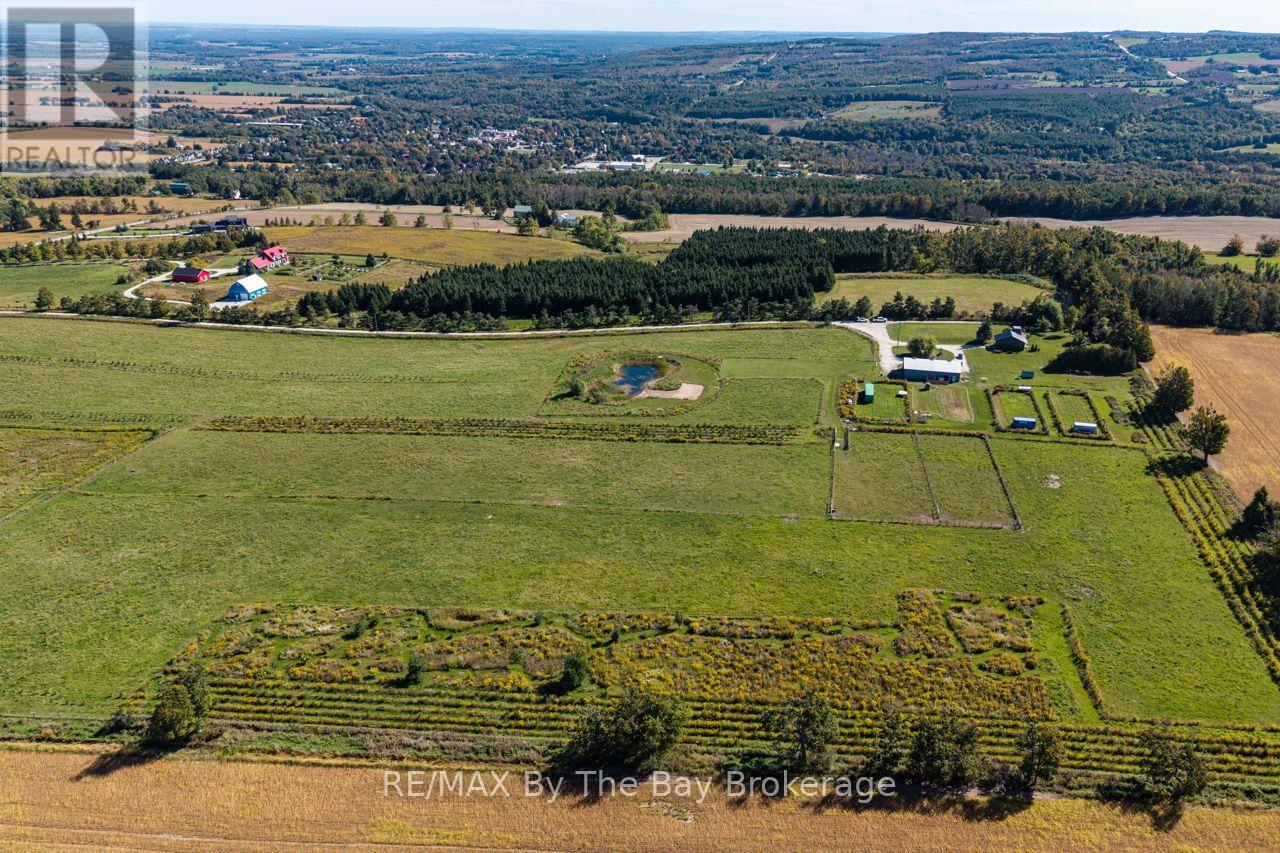 2574 Fairgrounds Road S Property Photo 35