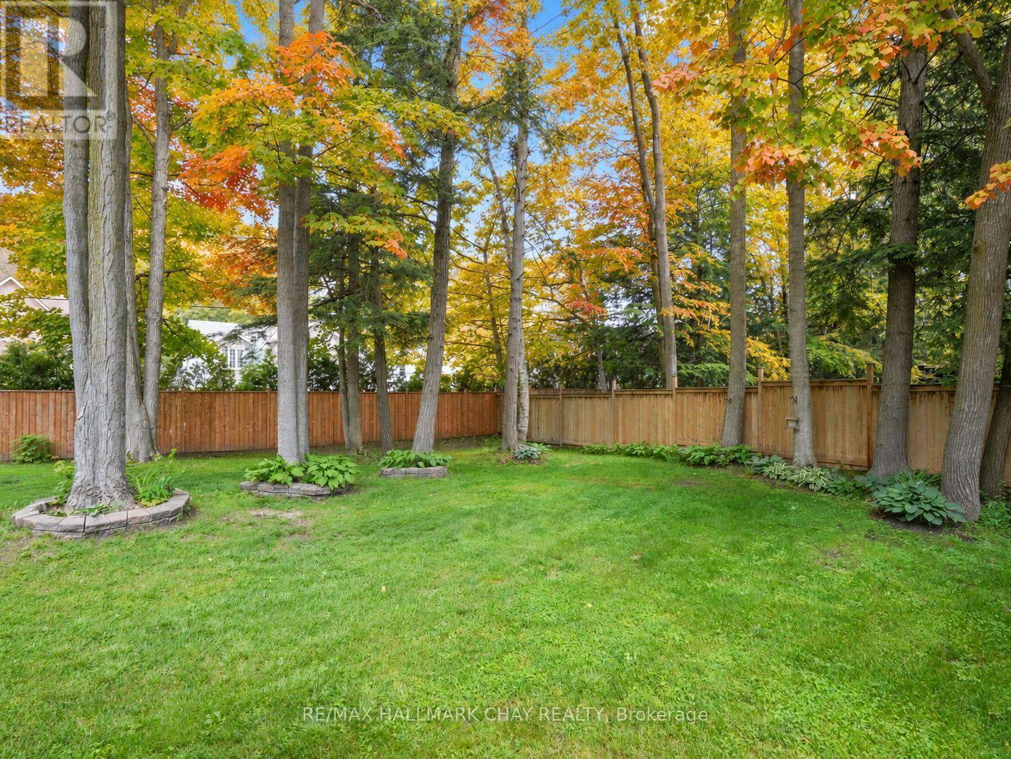 20 Downer Crescent Property Photo 41