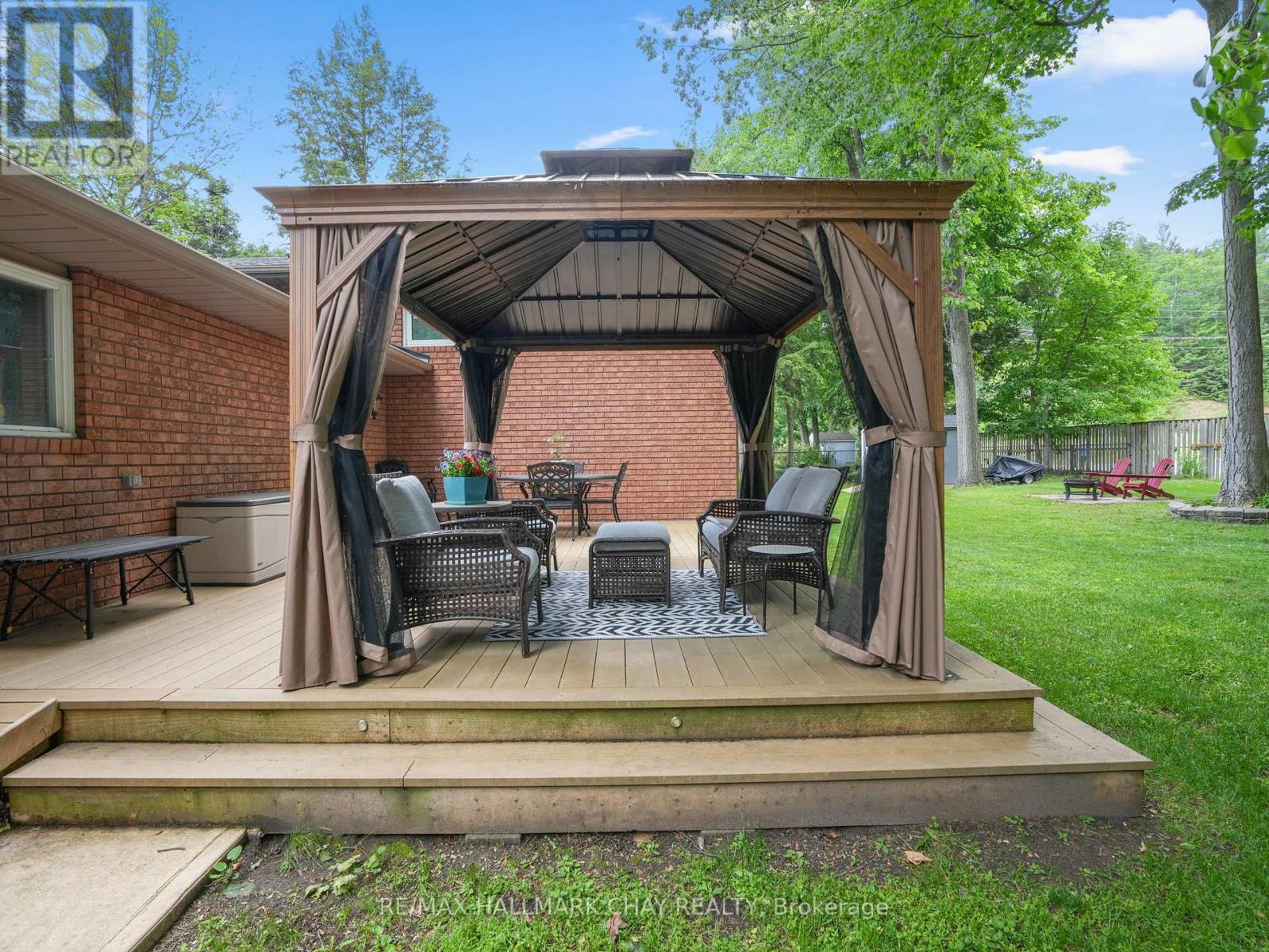 20 Downer Crescent Property Photo 43